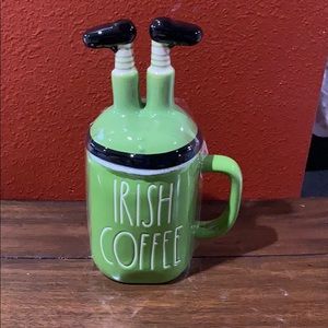🎉HP🎉 New Rae Dunn Irish Coffee mug with lid
